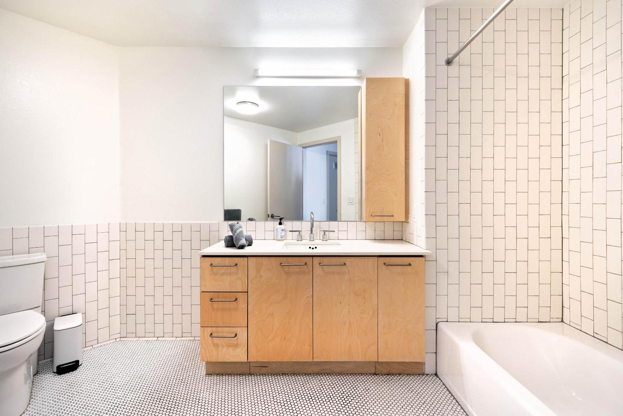 2br New Hollywood Opulent Oasis Et Apartamento *